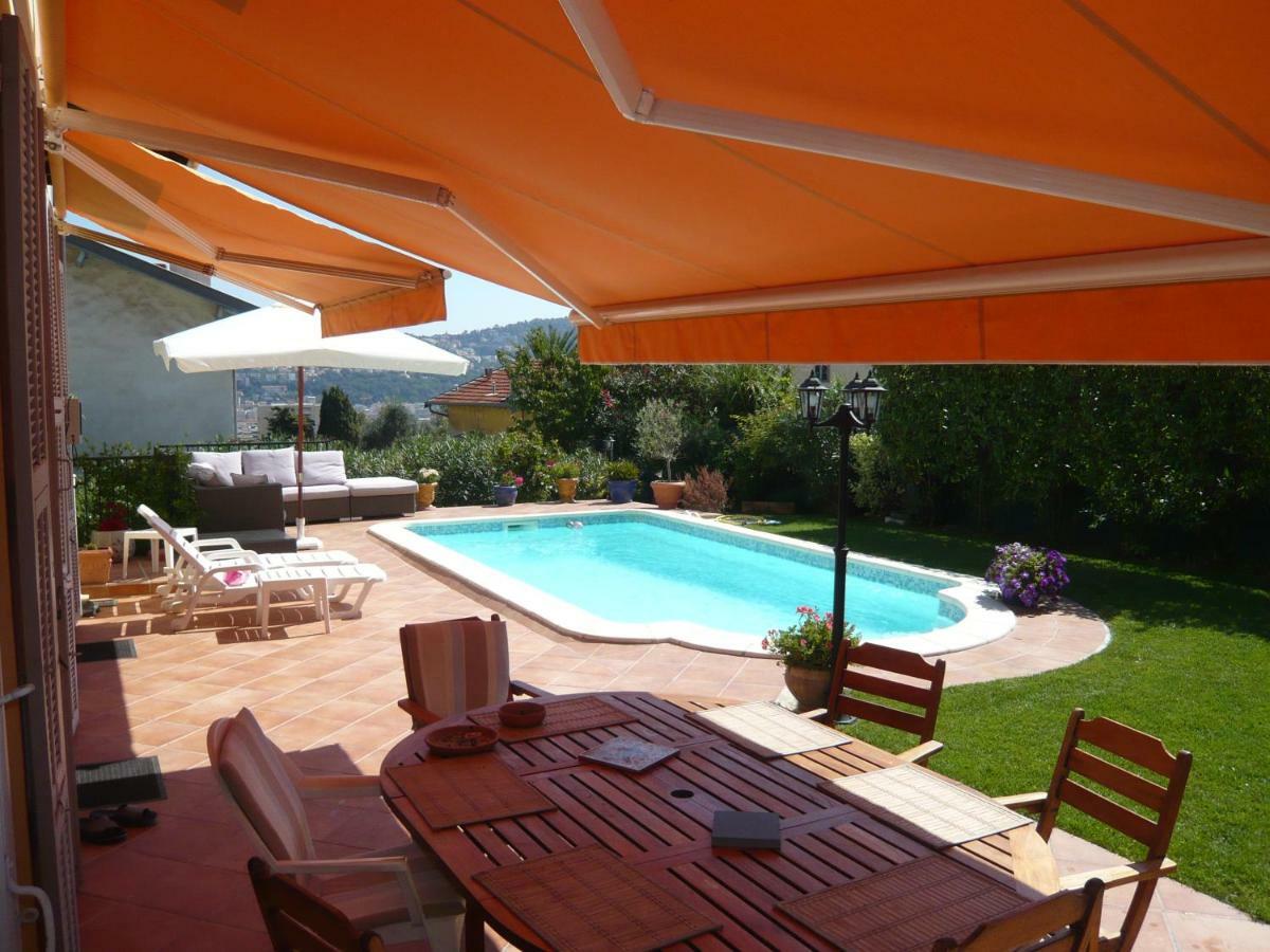 Couette-café Les Pervenches Nice